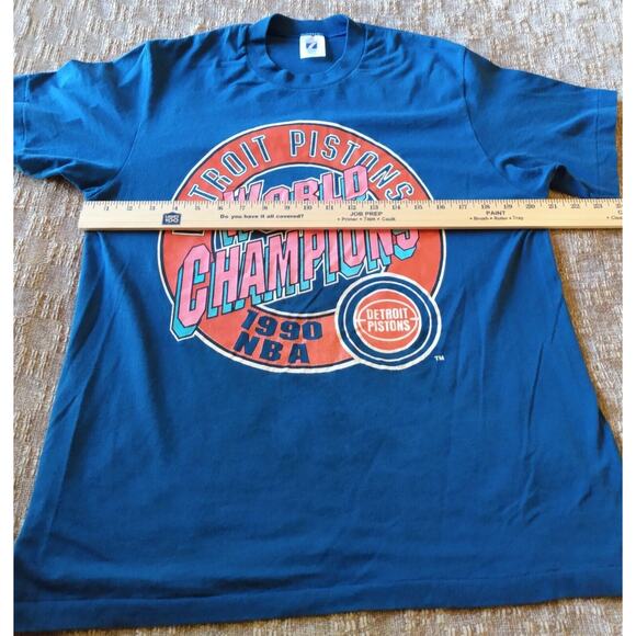 Vintage 1990 NBA Detroit Pistons World Champions T-Shirt Size Large - Picture 5 of 9